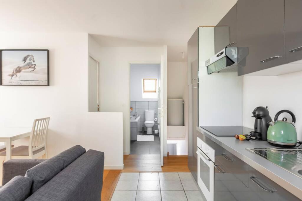 Grand Confort, Appartement Osny Экстерьер фото